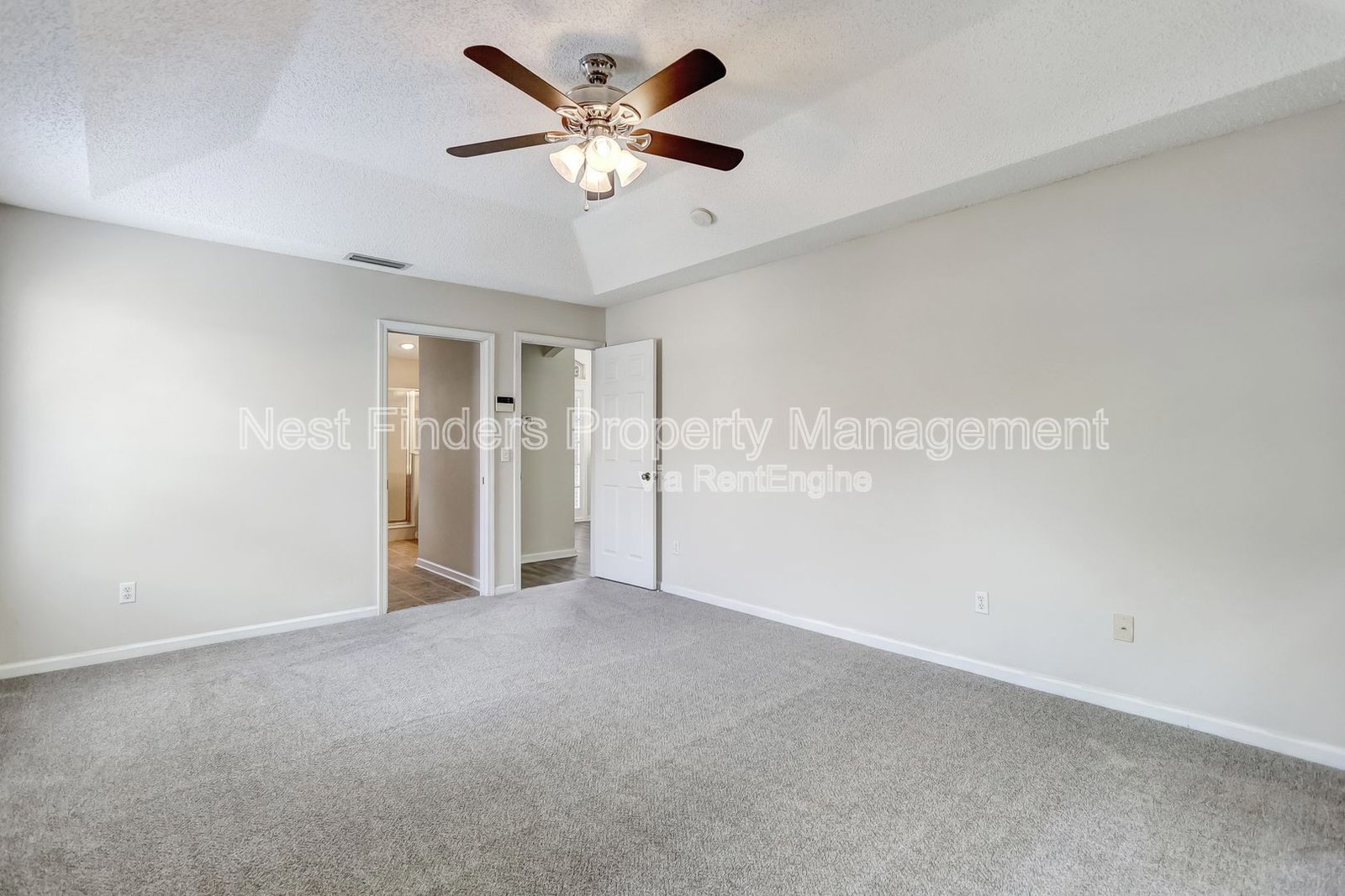 Julington Creek Plantation Beauty!    Great Neighborhood and Schools! property image