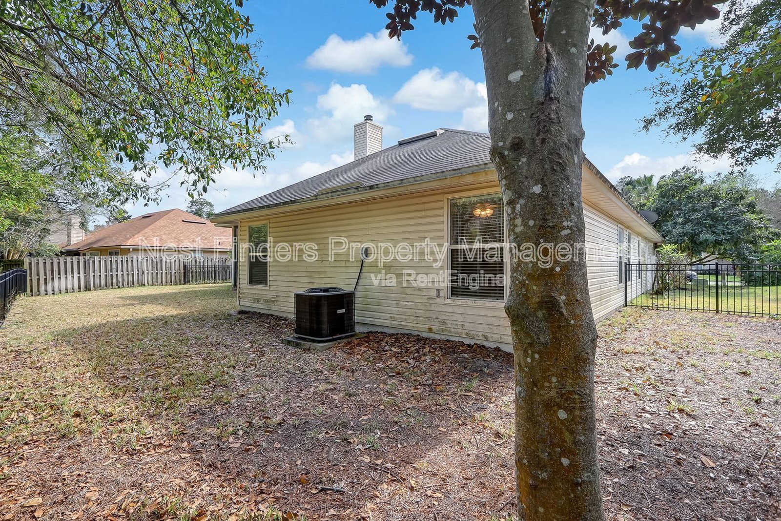Julington Creek Plantation Beauty!    Great Neighborhood and Schools! property image