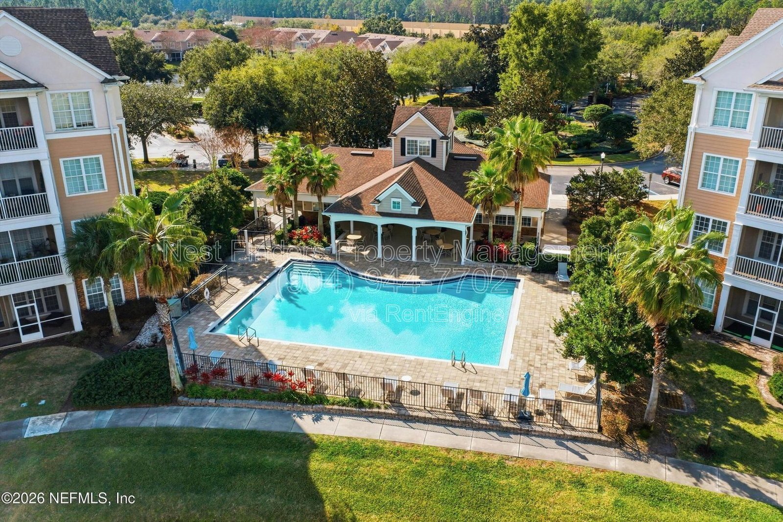 Beautiful 2-bedroom, 2-bathroom condo located in the highly desirable Campfield community. property image