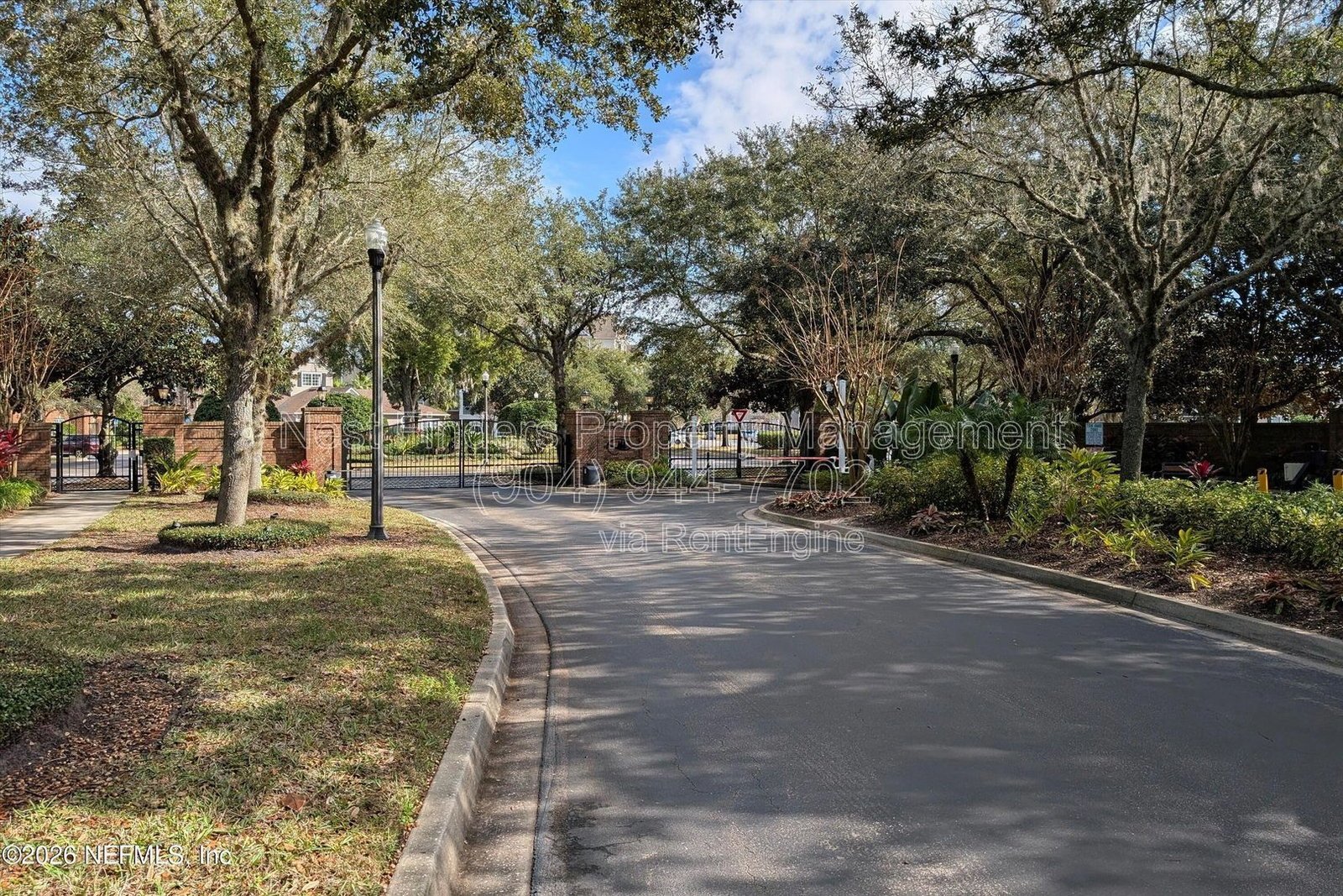 Beautiful 2-bedroom, 2-bathroom condo located in the highly desirable Campfield community. property image