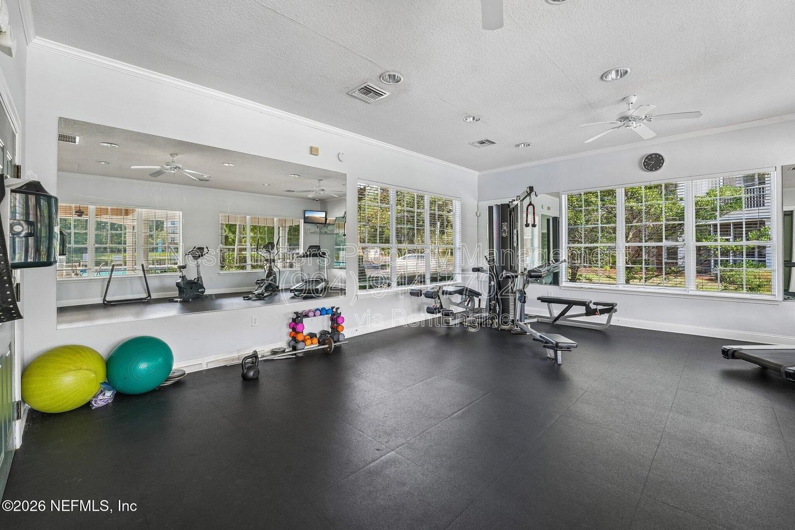 Beautiful 2-bedroom, 2-bathroom condo located in the highly desirable Campfield community. property image