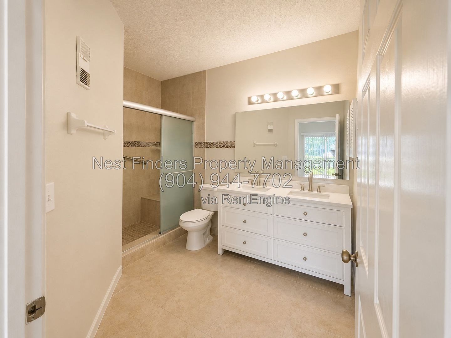 Beautifully updated ground-floor condo in the gated community of Sail Cove at Town Center. property image