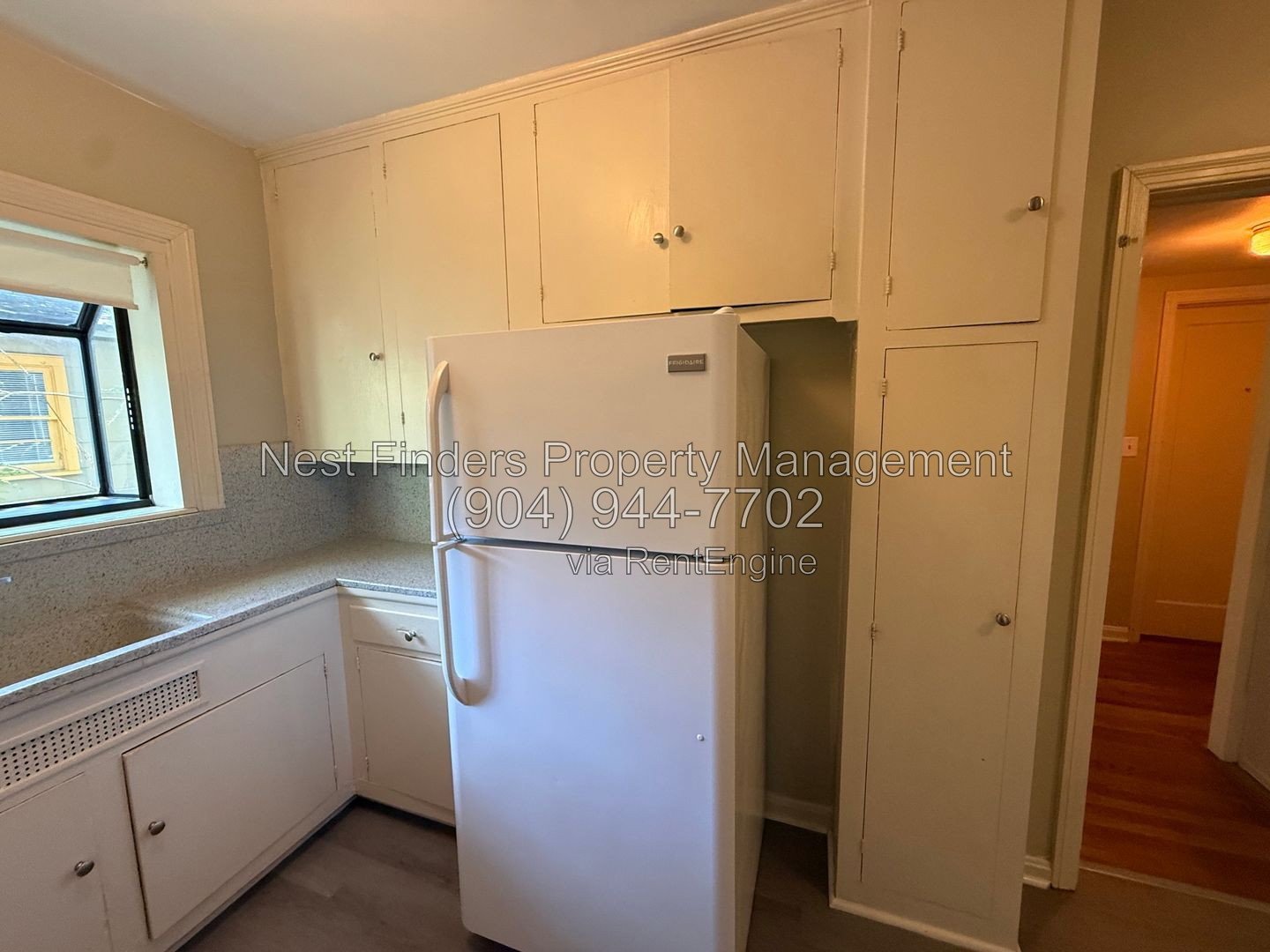 Charming 1-Bedroom Apartment in Historic Riverside property image