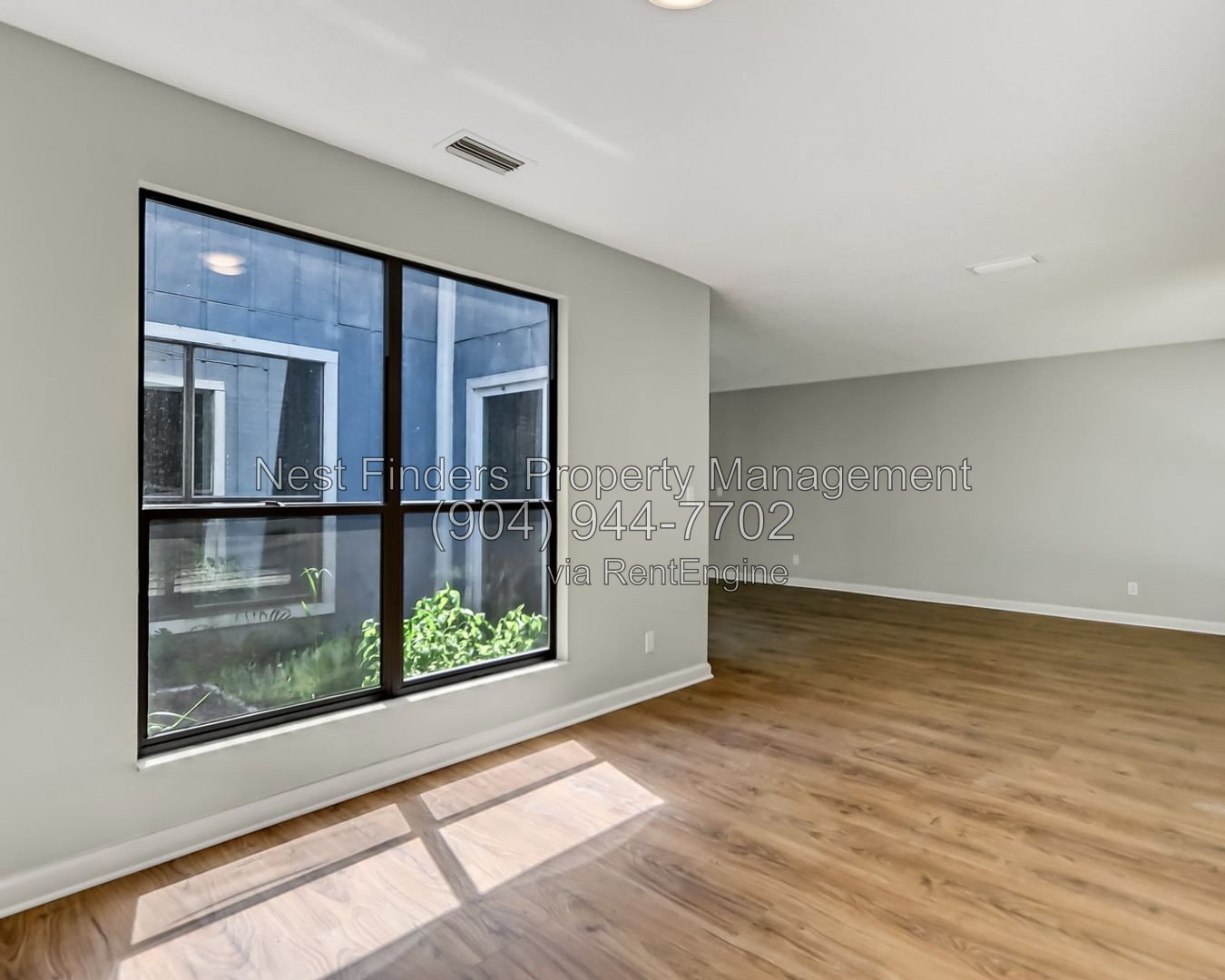 Beautifully redone 4 bedroom, 2 bathroom home for rent in the heart Mandarin! property image