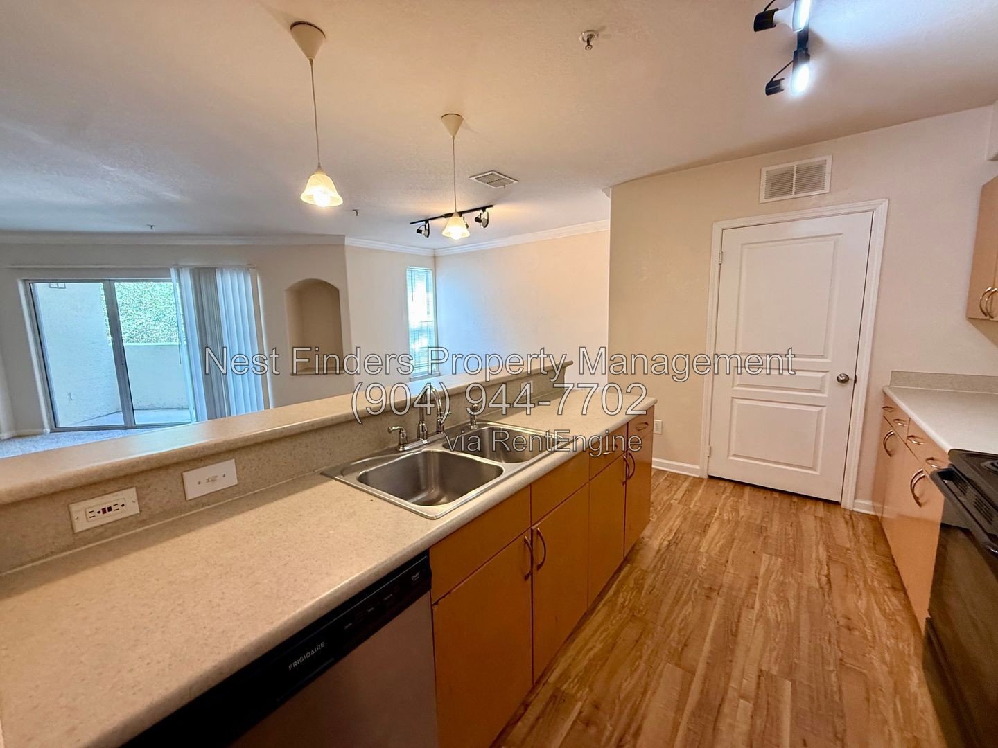 Nice 2 bedroom, 2 bathroom condo for rent in the Gardens of Bridgehampton property image