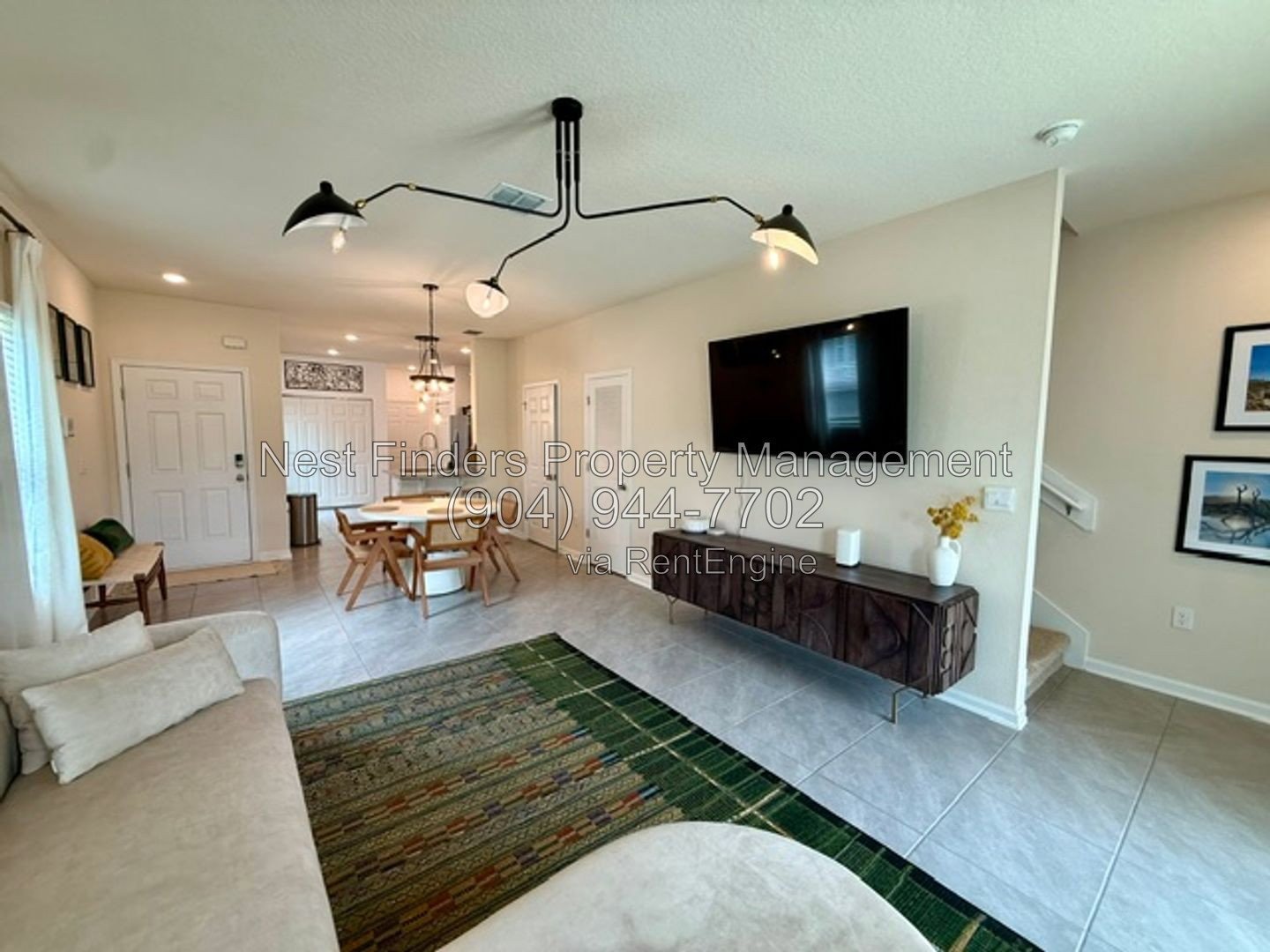 Beautiful 3-Bedroom Townhome for Rent in Waterford Lakes at Silverleaf! property image