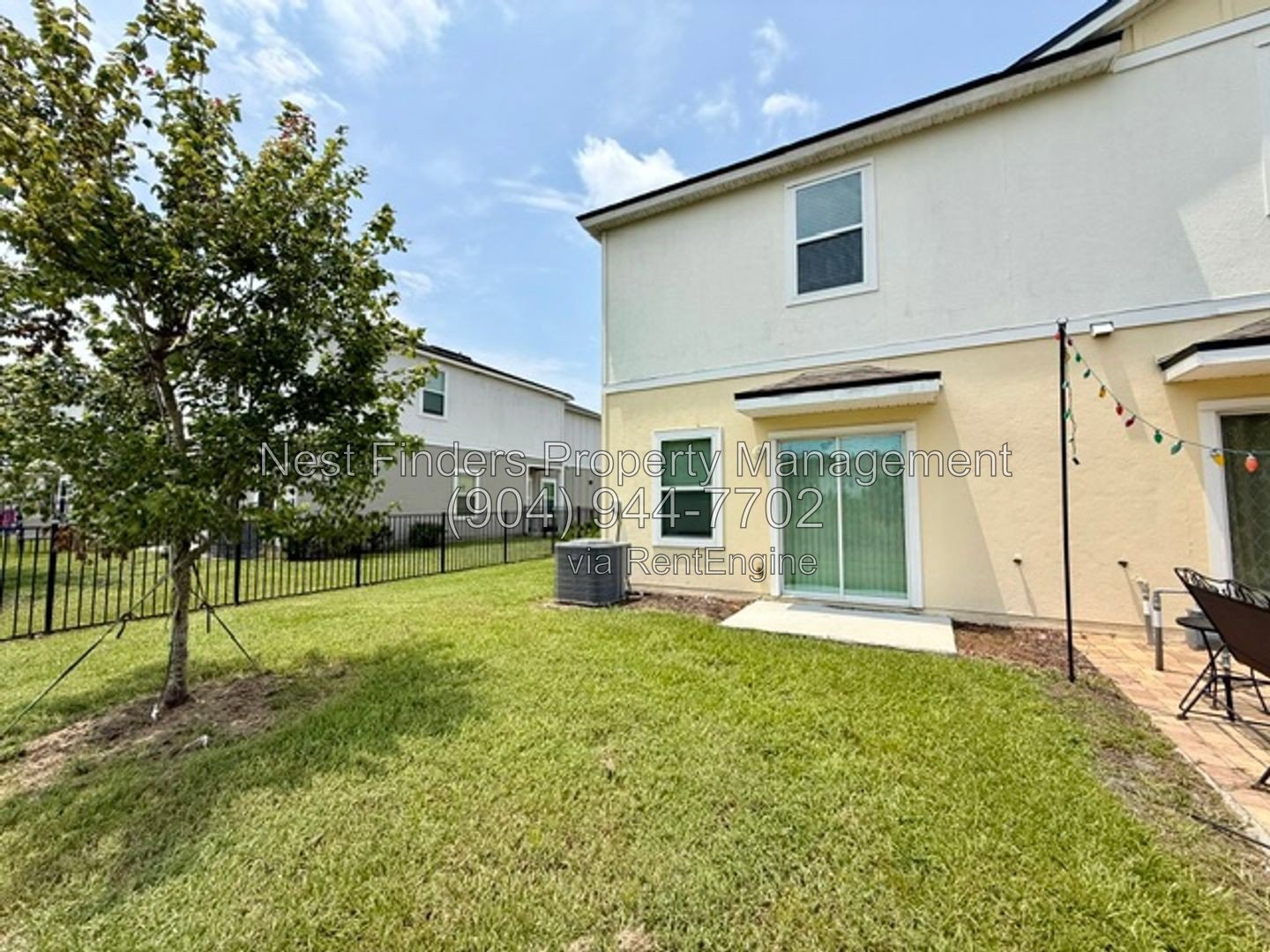 Beautiful 3-Bedroom Townhome for Rent in Waterford Lakes at Silverleaf! property image