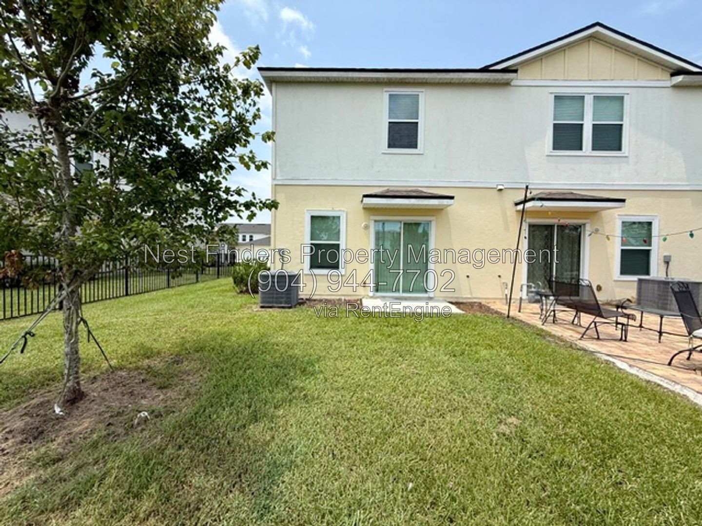 Beautiful 3-Bedroom Townhome for Rent in Waterford Lakes at Silverleaf! property image