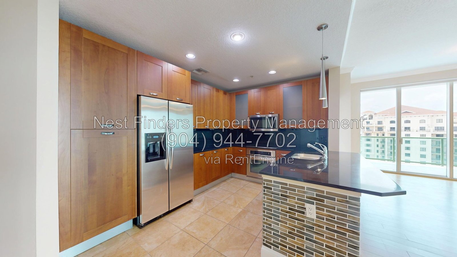 Luxury Corner Condo with Panoramic City Views at The Peninsula property image