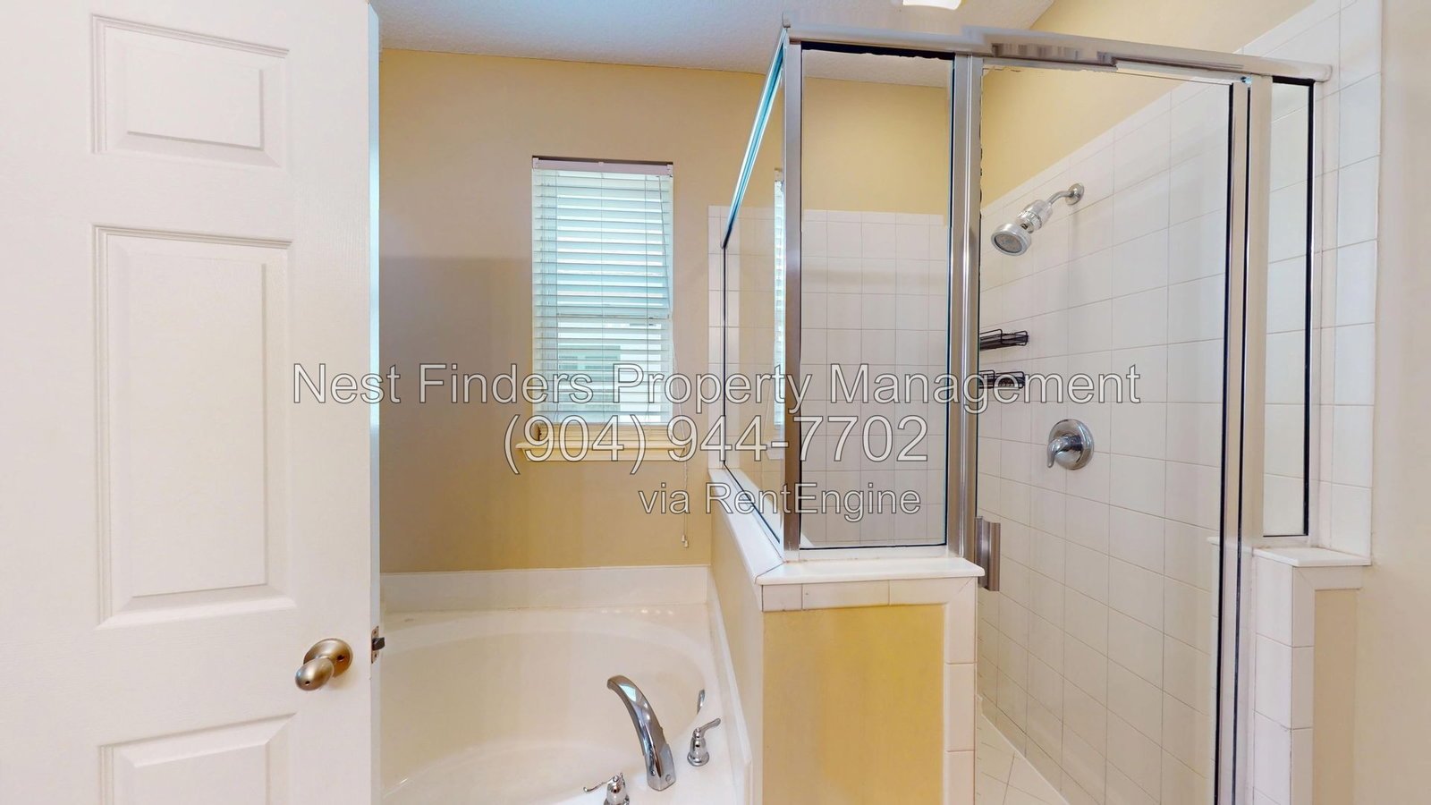 Beautiful 4 bedroom, 2.5 bathroom home in Greenleaf Village at Nocatee! property image