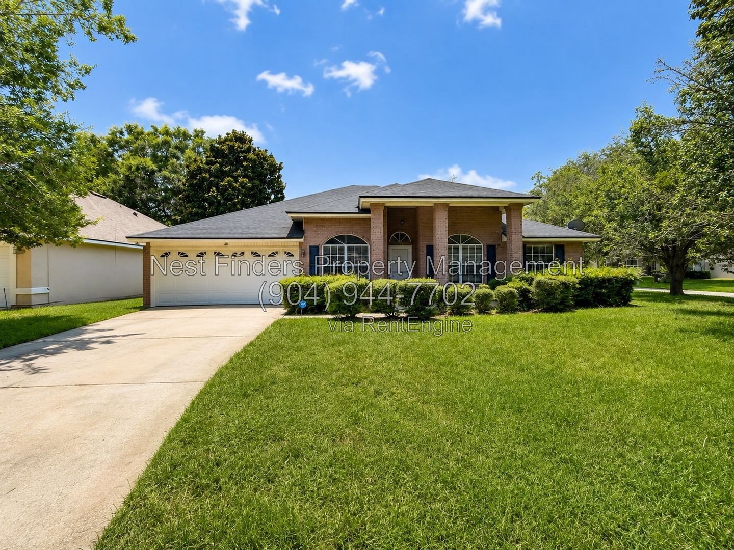 Well-maintained, freshly painted, one-owner home in the highly sought-after Julington Creek Plantation property image