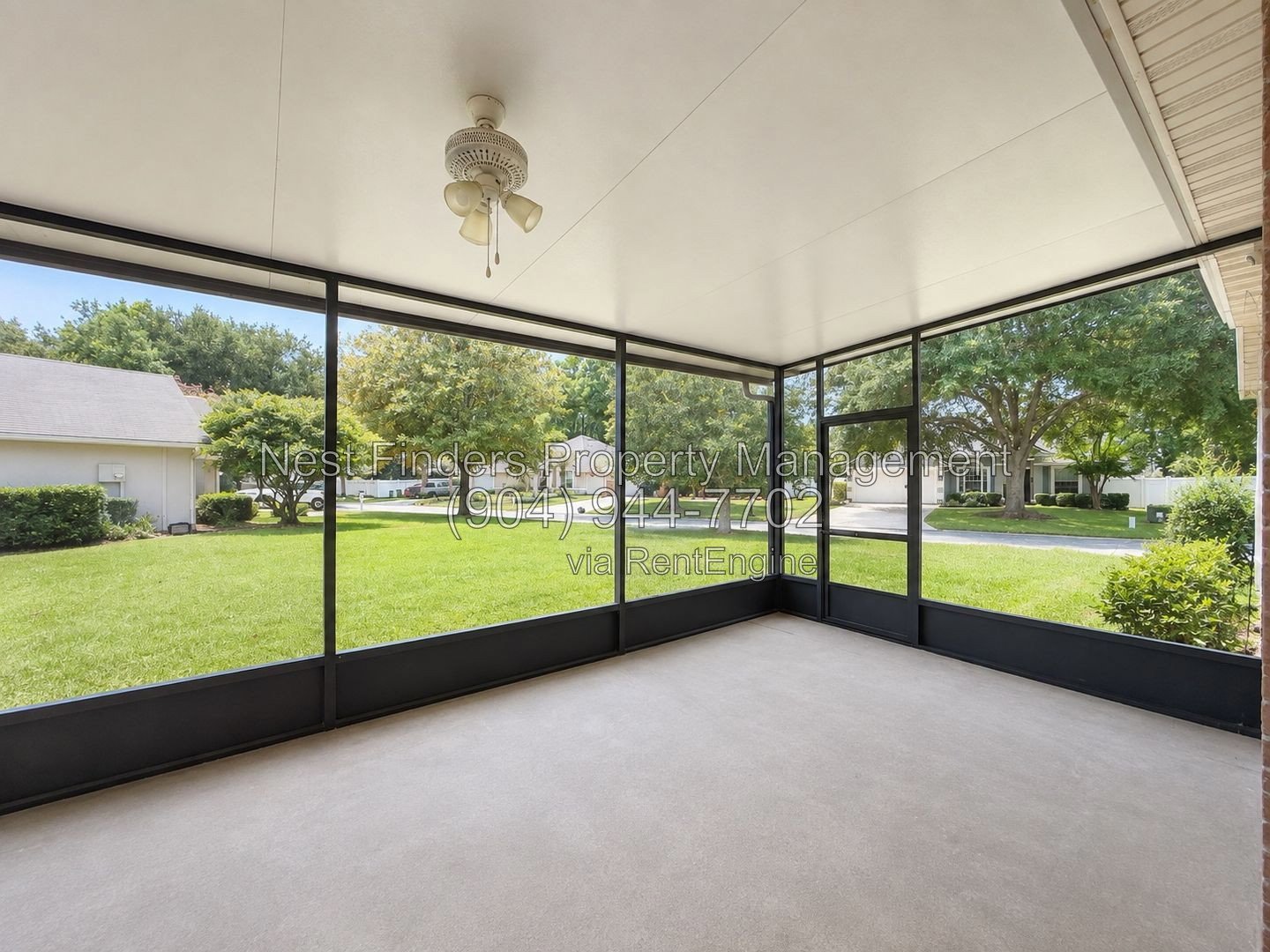 Well-maintained, freshly painted, one-owner home in the highly sought-after Julington Creek Plantation property image