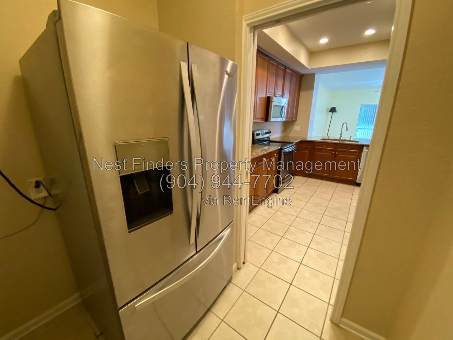 Beautiful corner unit  townhouse in Landings of Belle Rive! property image