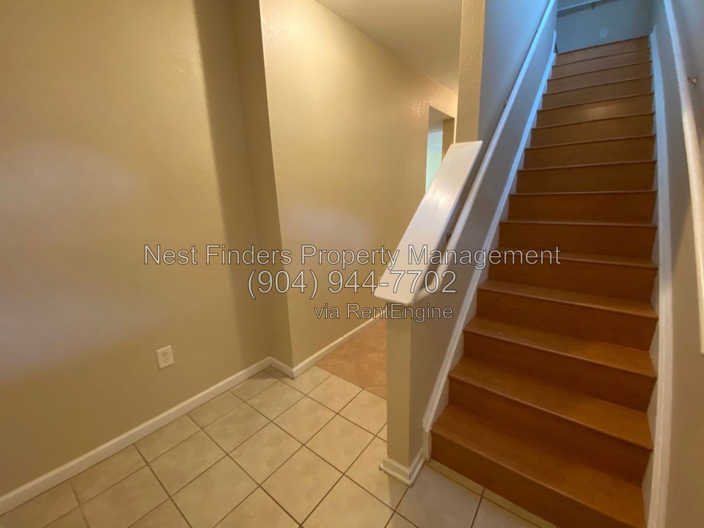 Beautiful corner unit  townhouse in Landings of Belle Rive! property image