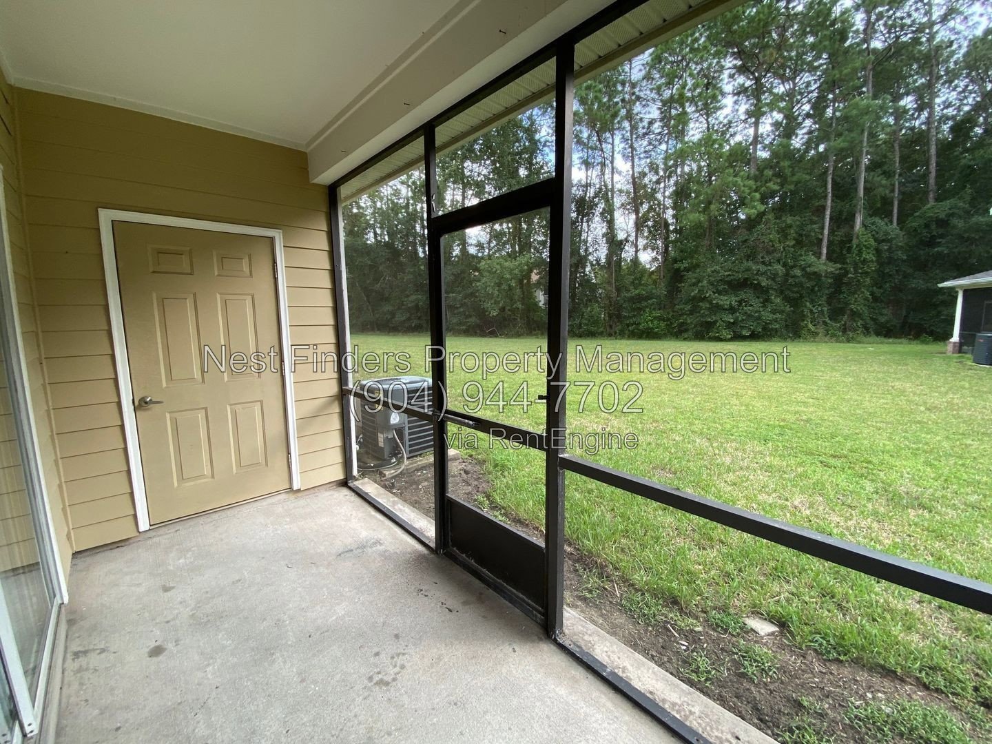 Beautiful corner unit  townhouse in Landings of Belle Rive! property image