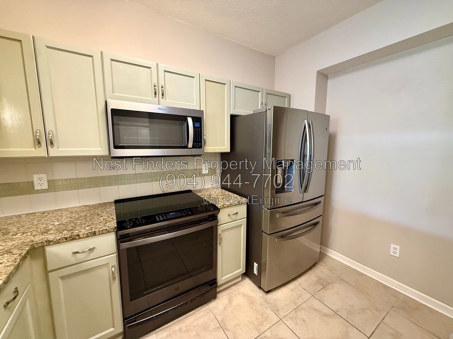 Beautiful 1-Bedroom Condo in the Heart of St. Johns Town Center! property image