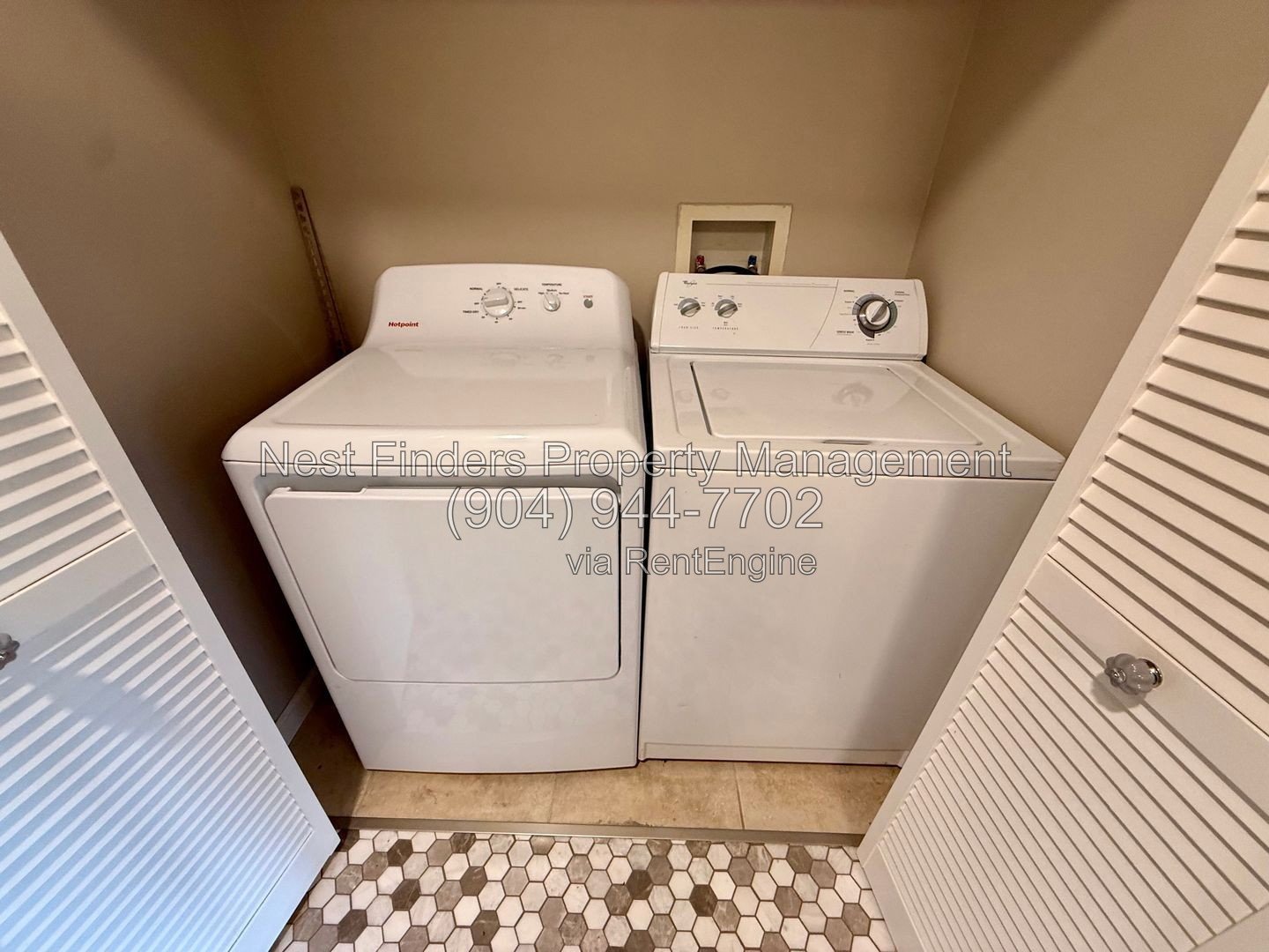 Beautiful 1-Bedroom Condo in the Heart of St. Johns Town Center! property image