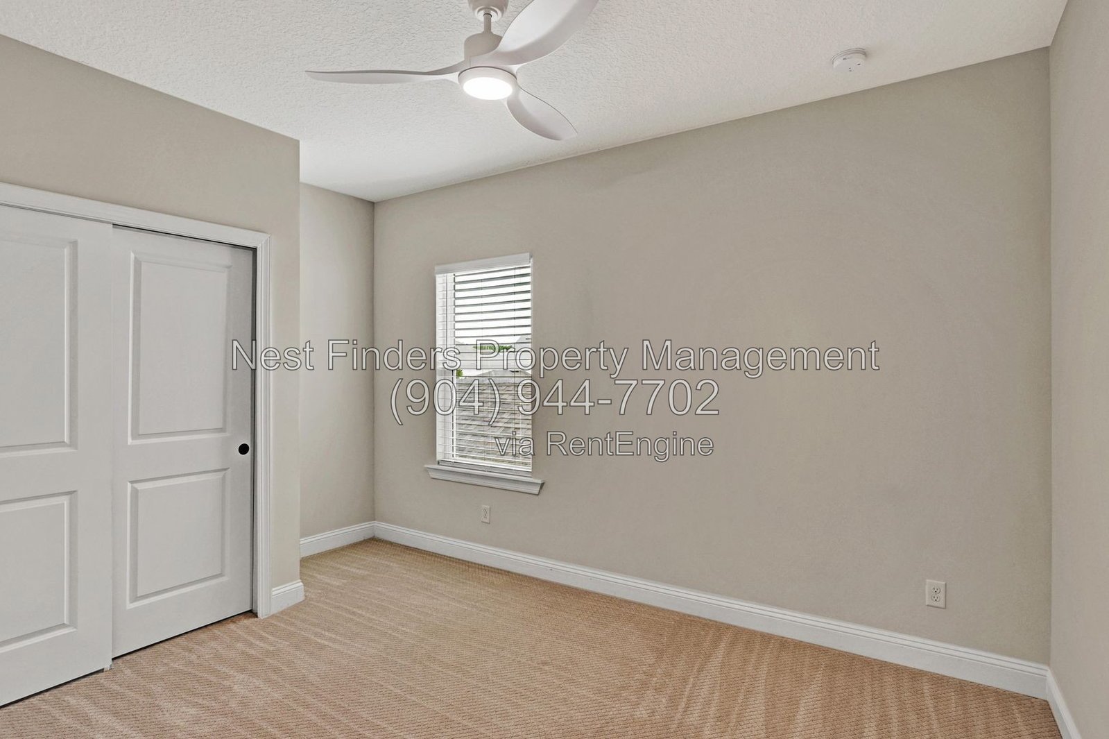 Welcome home to this stunning 4-bedroom, 3-bathroom home located in the desirable Seabrook Village community. property image