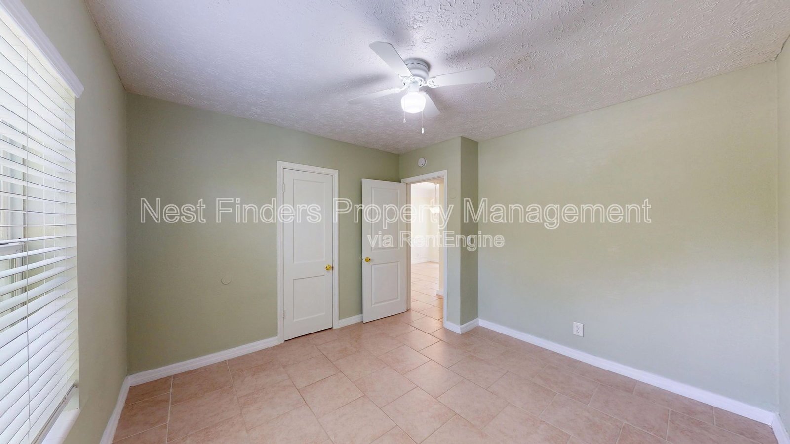 Charming 3-Bedroom Home Near NAS & Downtown Jacksonville! property image