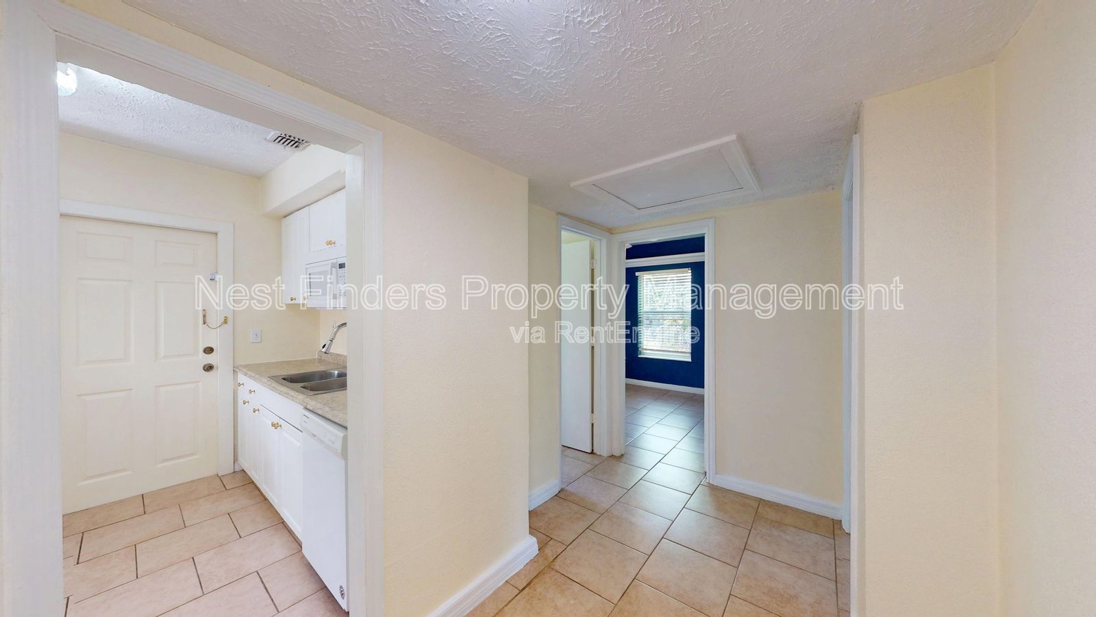 Charming 3-Bedroom Home Near NAS & Downtown Jacksonville! property image