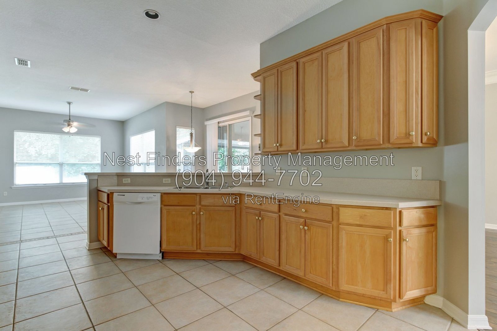 Beautiful Cimmarone Home!  Saint Johns County, Tons of Space, Large Screened Patio, Huge Kitchen! property image