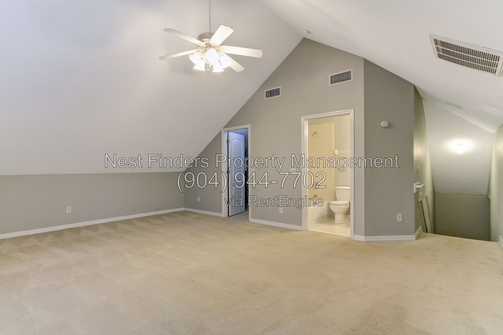 Beautiful Cimmarone Home!  Saint Johns County, Tons of Space, Large Screened Patio, Huge Kitchen! property image