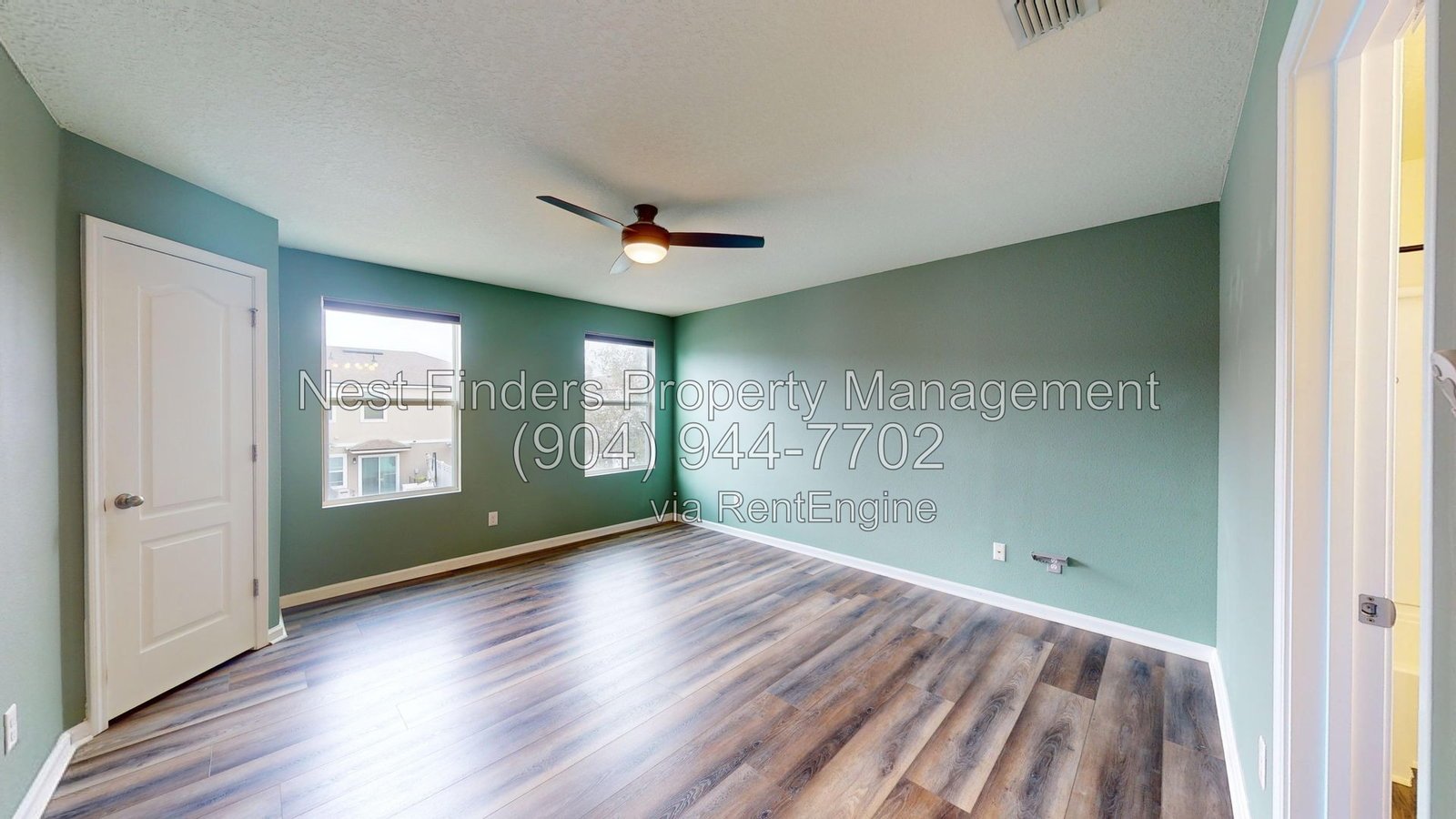 Welcome to this charming 2 bedroom, 2.5 bathroom townhome for rent in the desirable Cypress Bay community of St Augustine. property image