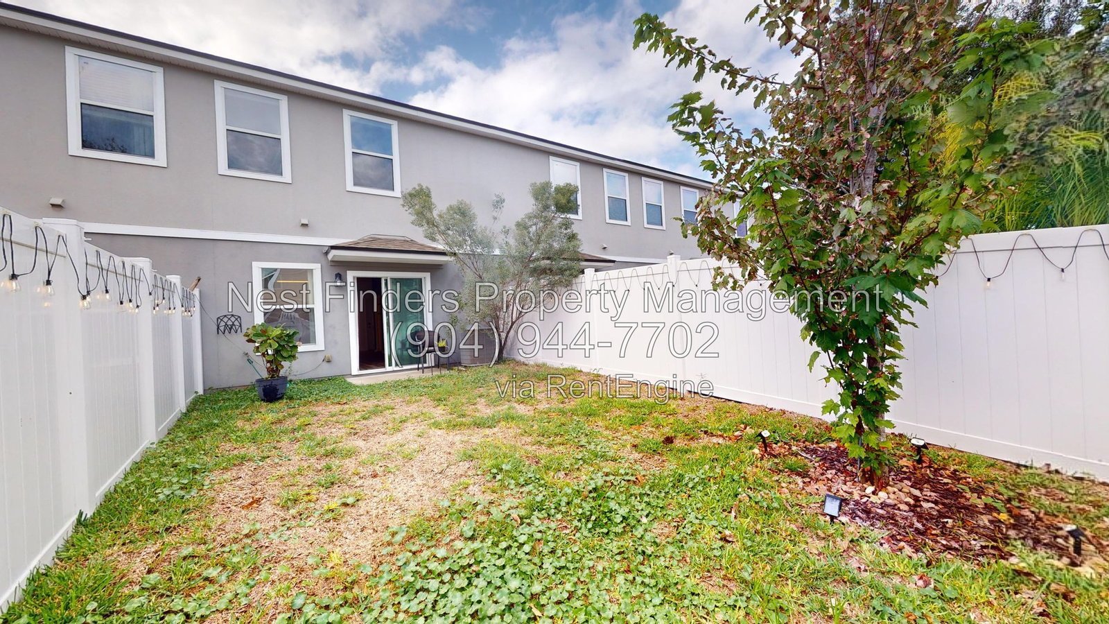 Welcome to this charming 2 bedroom, 2.5 bathroom townhome for rent in the desirable Cypress Bay community of St Augustine. property image