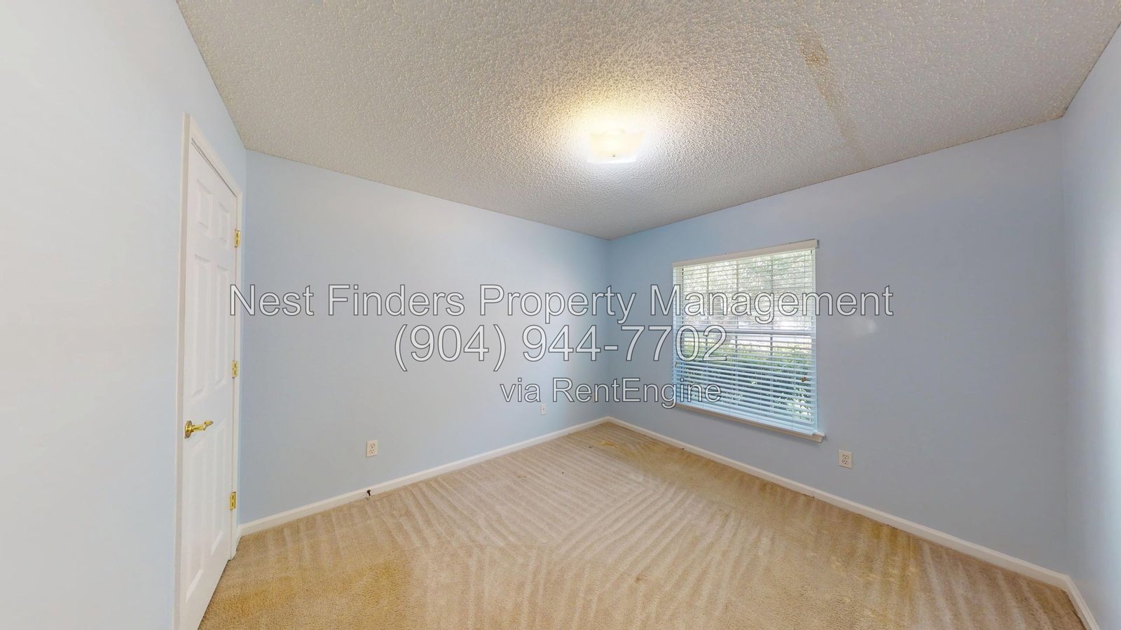 Well-maintained, freshly painted, one-owner home in the highly sought-after Julington Creek Plantation property image