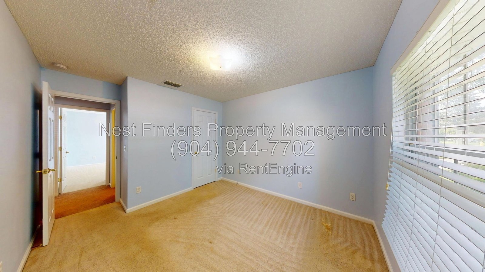 Well-maintained, freshly painted, one-owner home in the highly sought-after Julington Creek Plantation property image