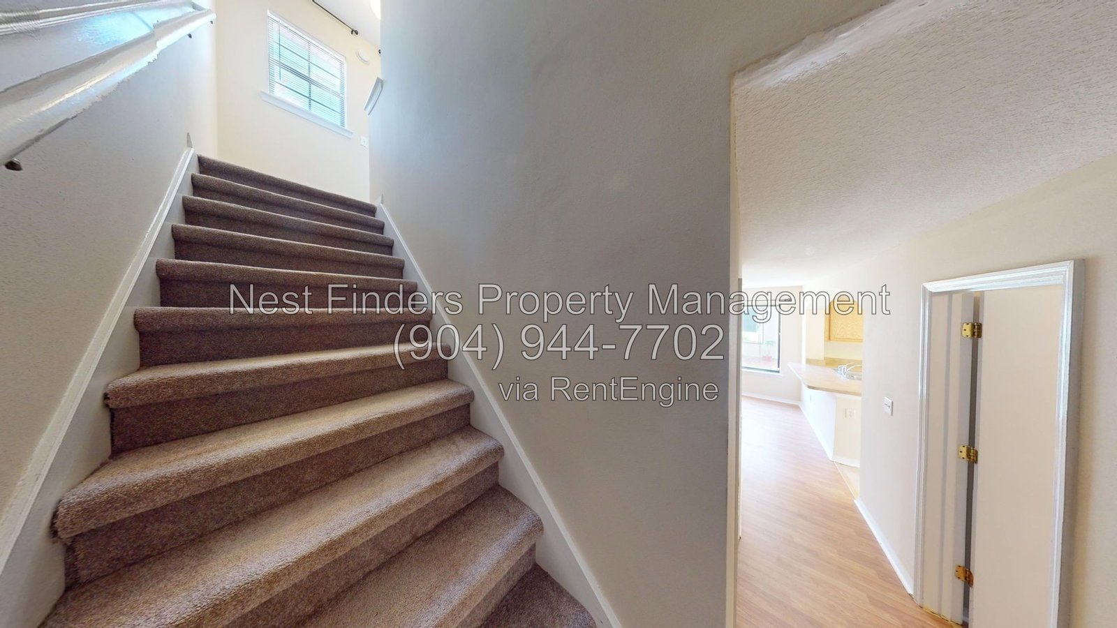 Welcome to this charming townhome in Riverside at Julington Creek! property image