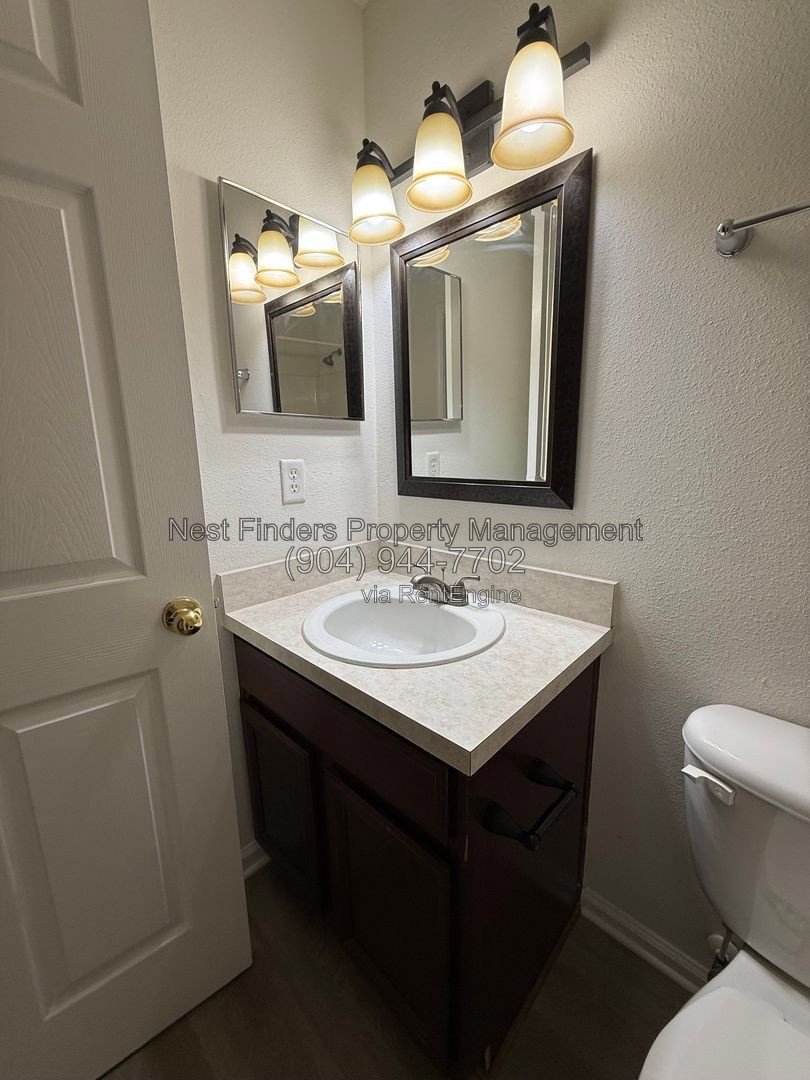 2 Bedroom Condo for rent in Heron's Landing! property image
