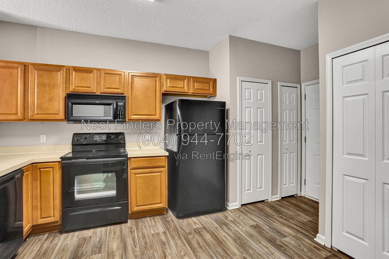 Spacious 2-bedroom, 2.5-bathroom townhome available for rent in The Gables! property image