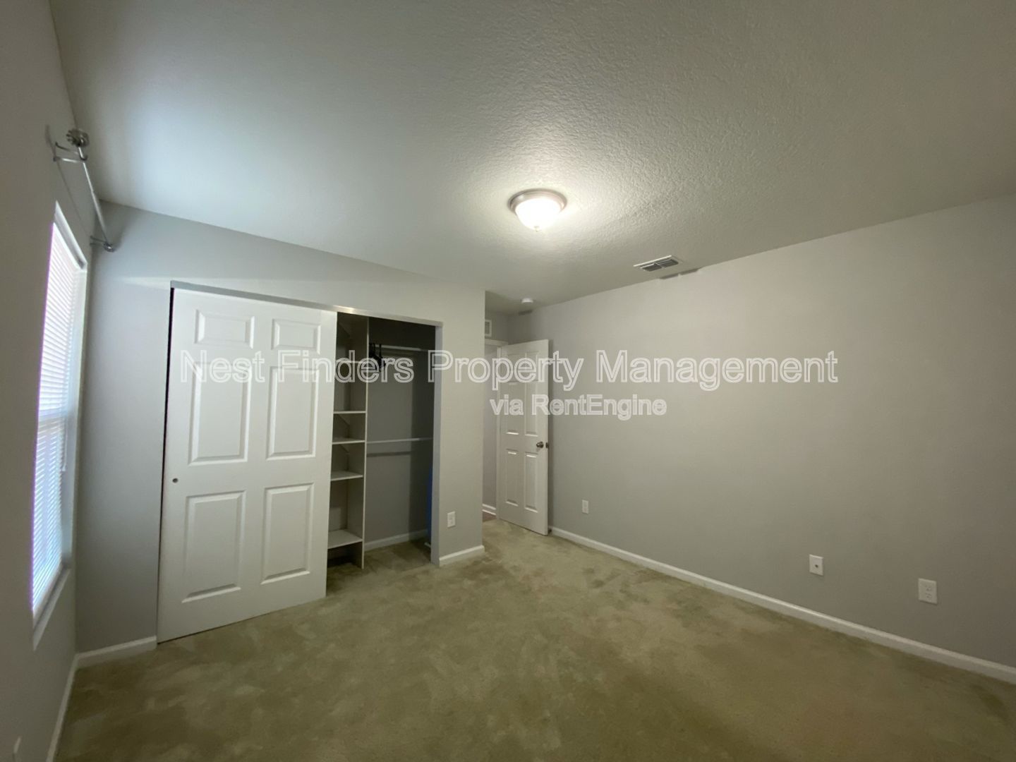 Beautiful  like new 3 bed, 2  bathroom home! property image
