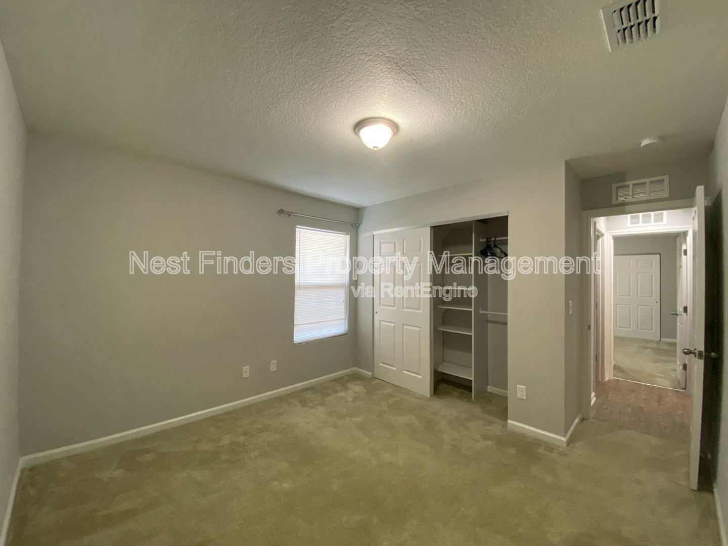 Beautiful  like new 3 bed, 2  bathroom home! property image