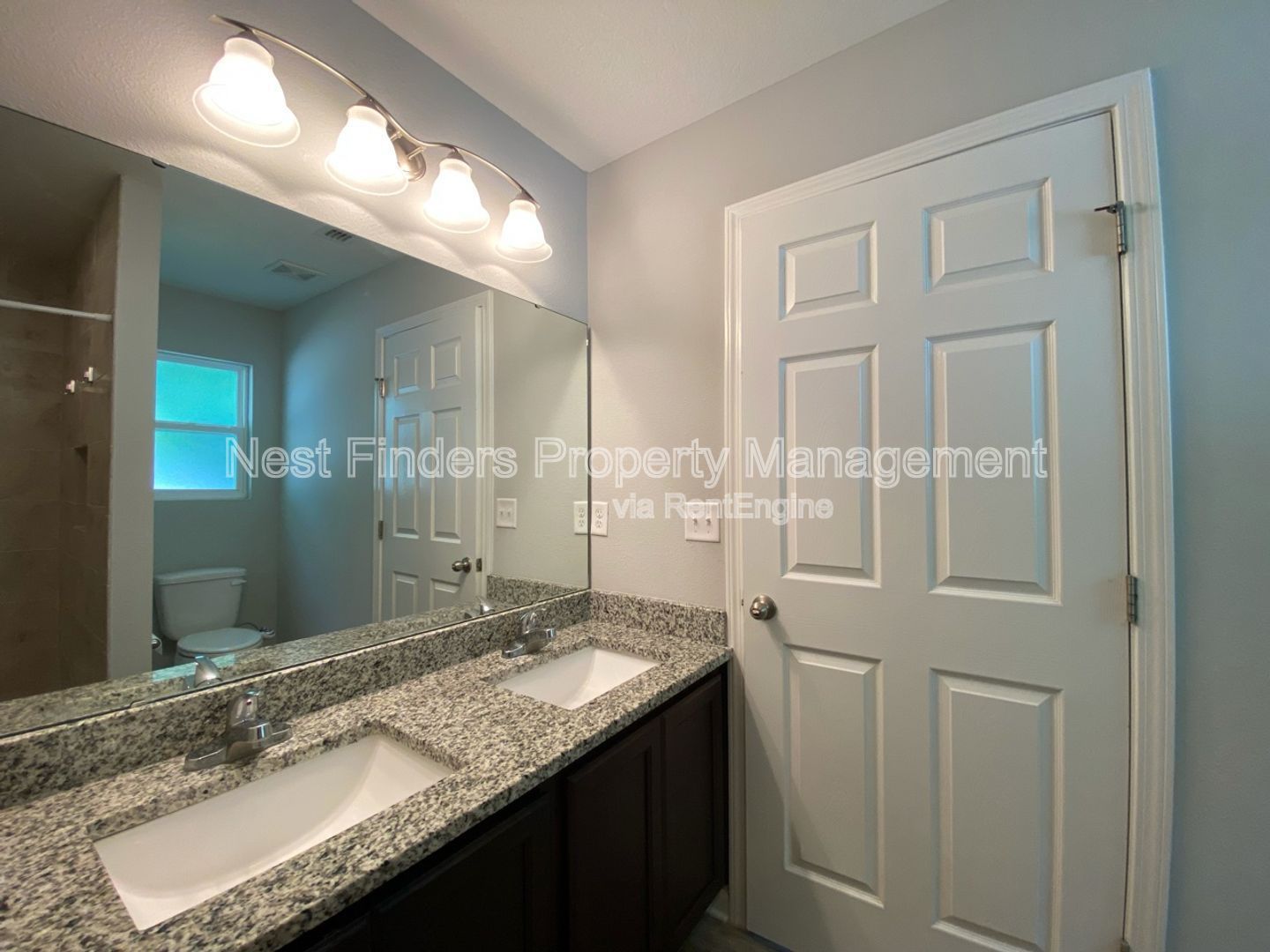 Beautiful  like new 3 bed, 2  bathroom home! property image