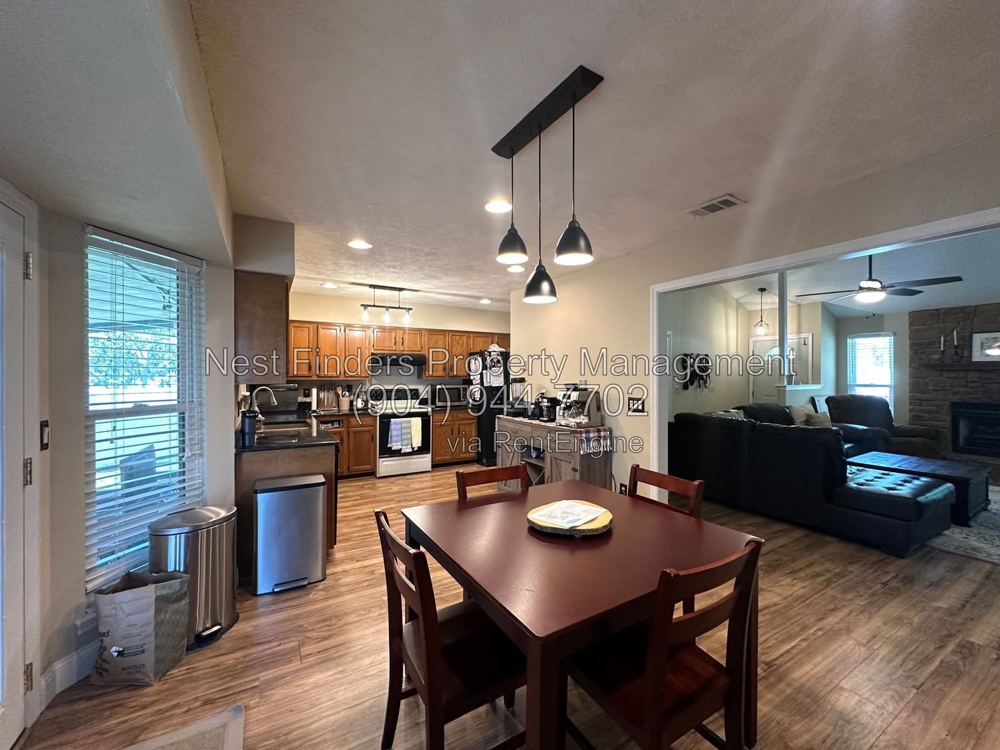Charming, 3 bedroom / 2 bathroom home located on Spring fed lake with a dock! property image