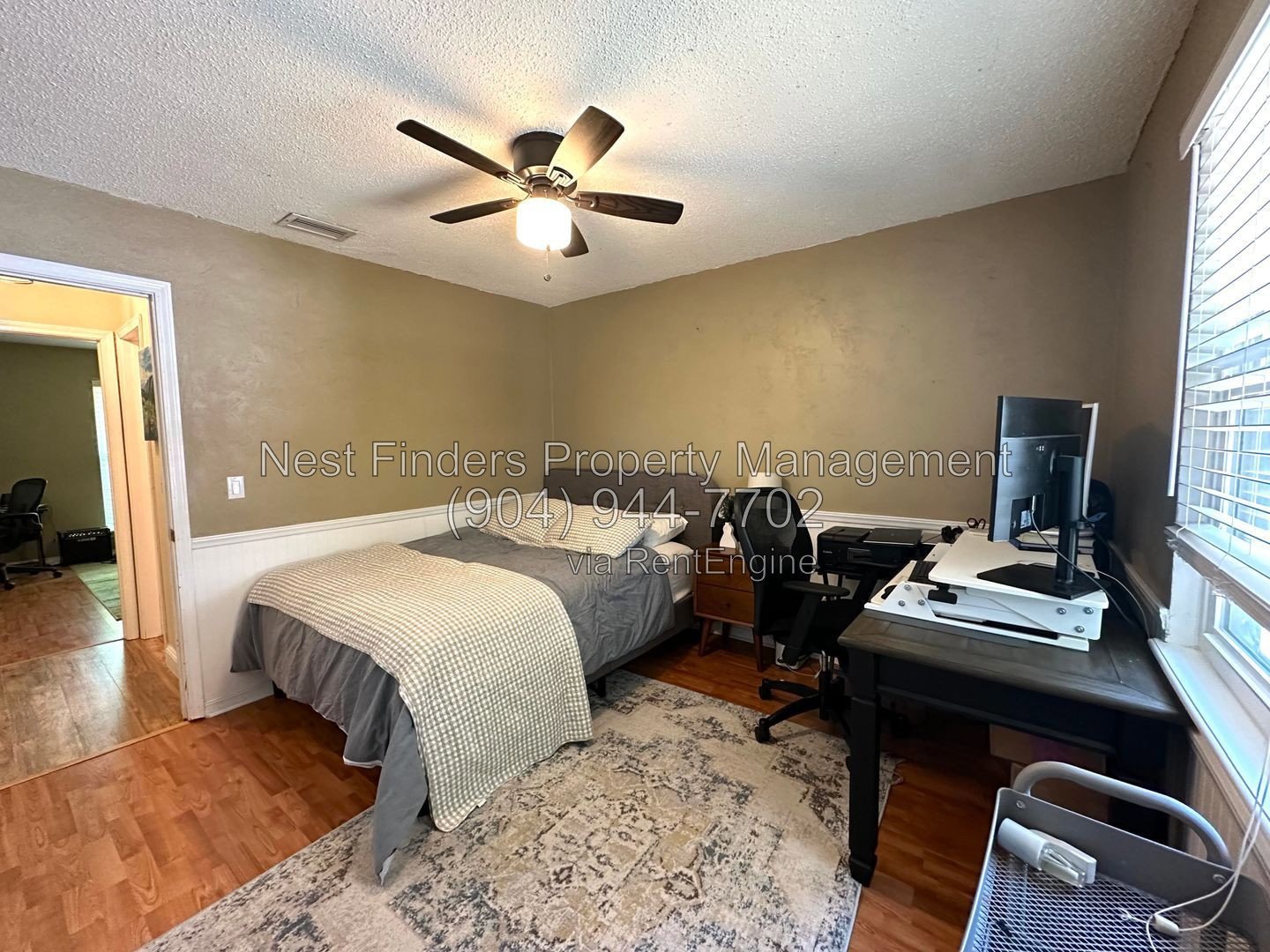 Charming, 3 bedroom / 2 bathroom home located on Spring fed lake with a dock! property image