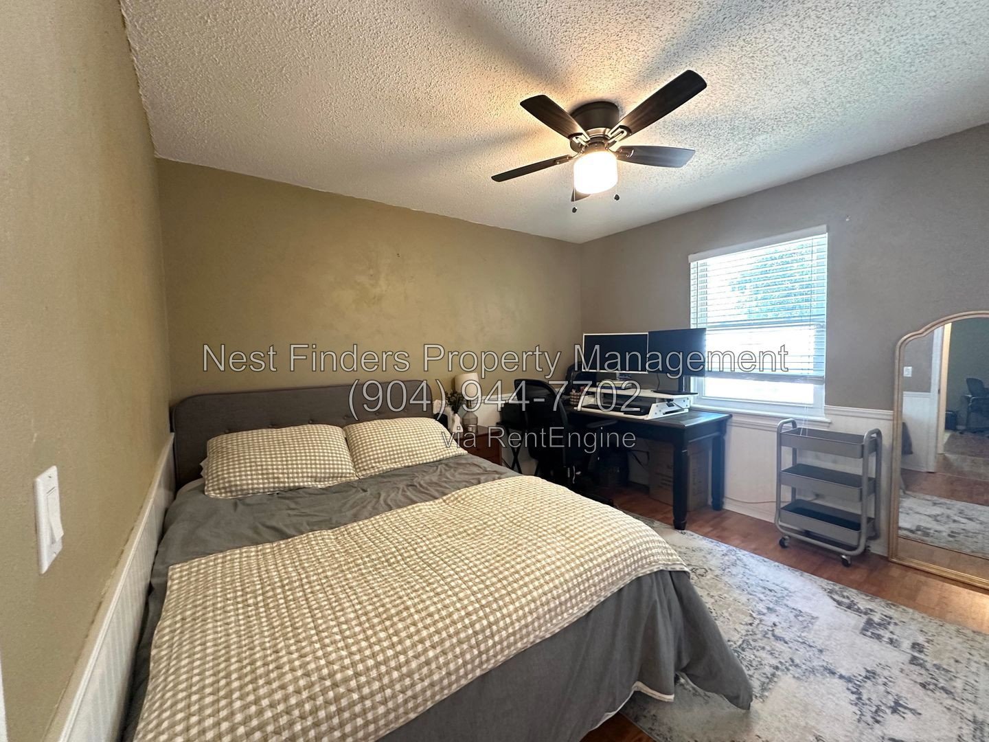Charming, 3 bedroom / 2 bathroom home located on Spring fed lake with a dock! property image