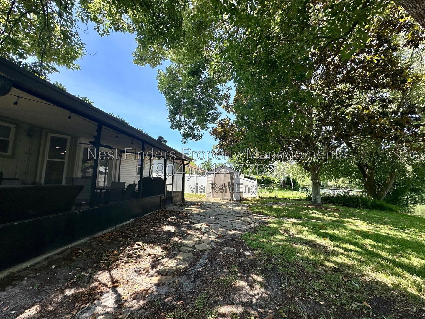 Charming, 3 bedroom / 2 bathroom home located on Spring fed lake with a dock! property image