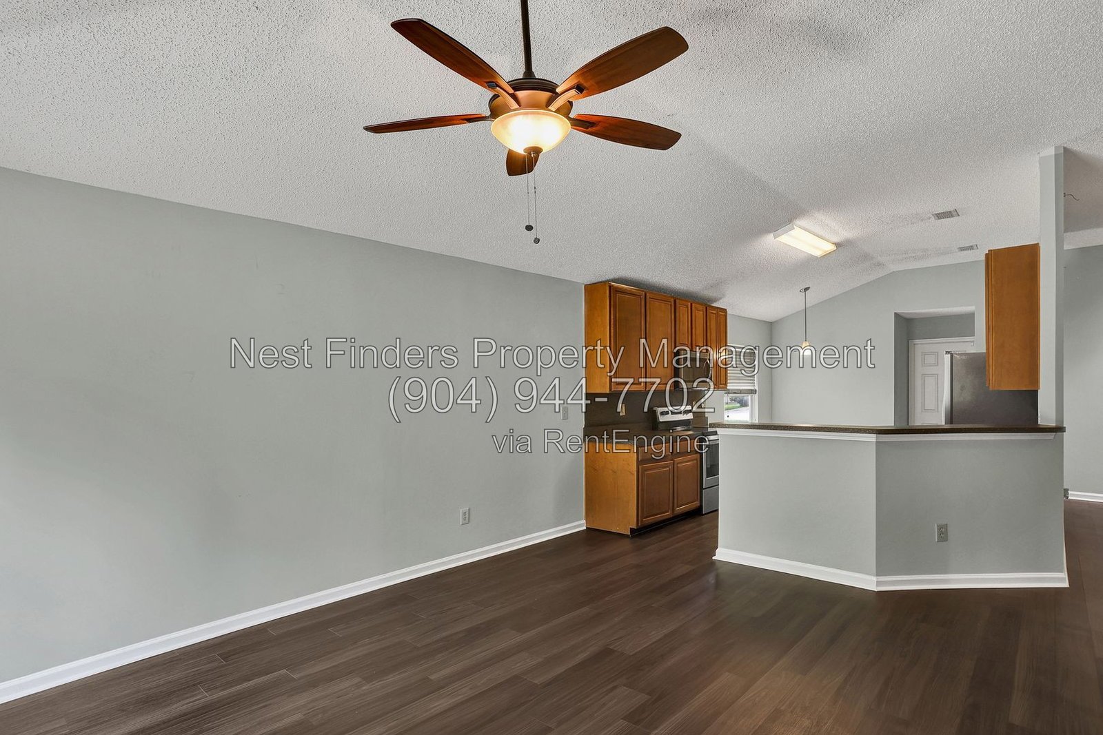 Nice 3 bedroom home for rent in Orange Park! property image