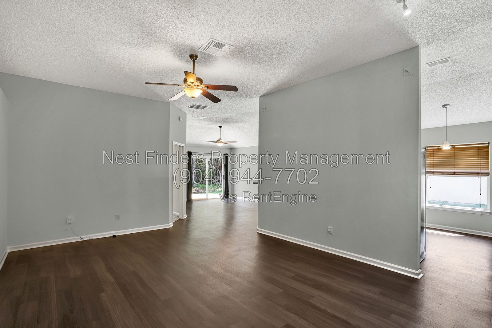 Nice 3 bedroom home for rent in Orange Park! property image