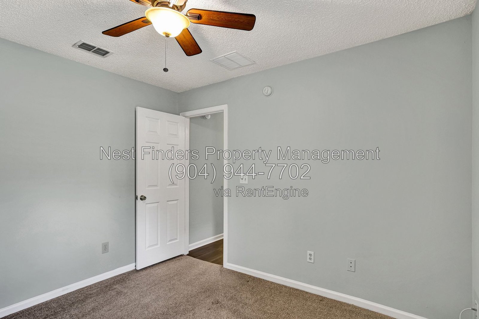 Nice 3 bedroom home for rent in Orange Park! property image
