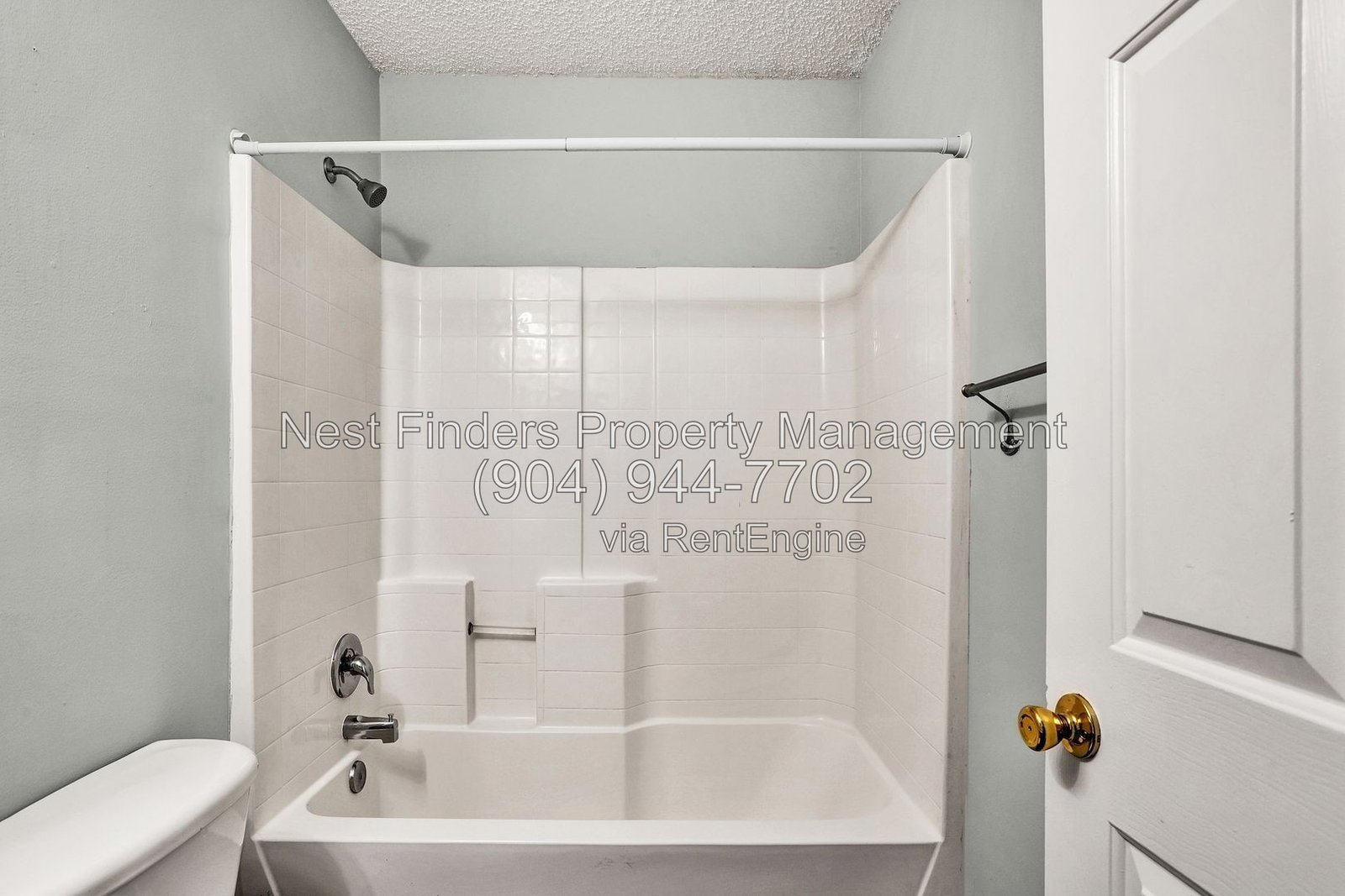 Nice 3 bedroom home for rent in Orange Park! property image
