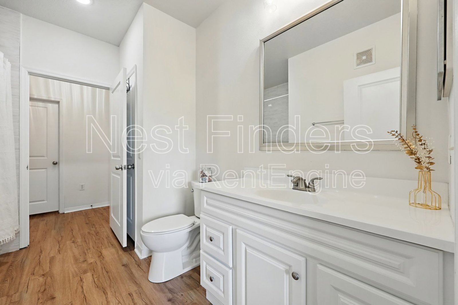 Discover comfort and convenience in this charming 1-bedroom, 1-bath condo located in the gated Williams Walk community at Bartram Park. property image