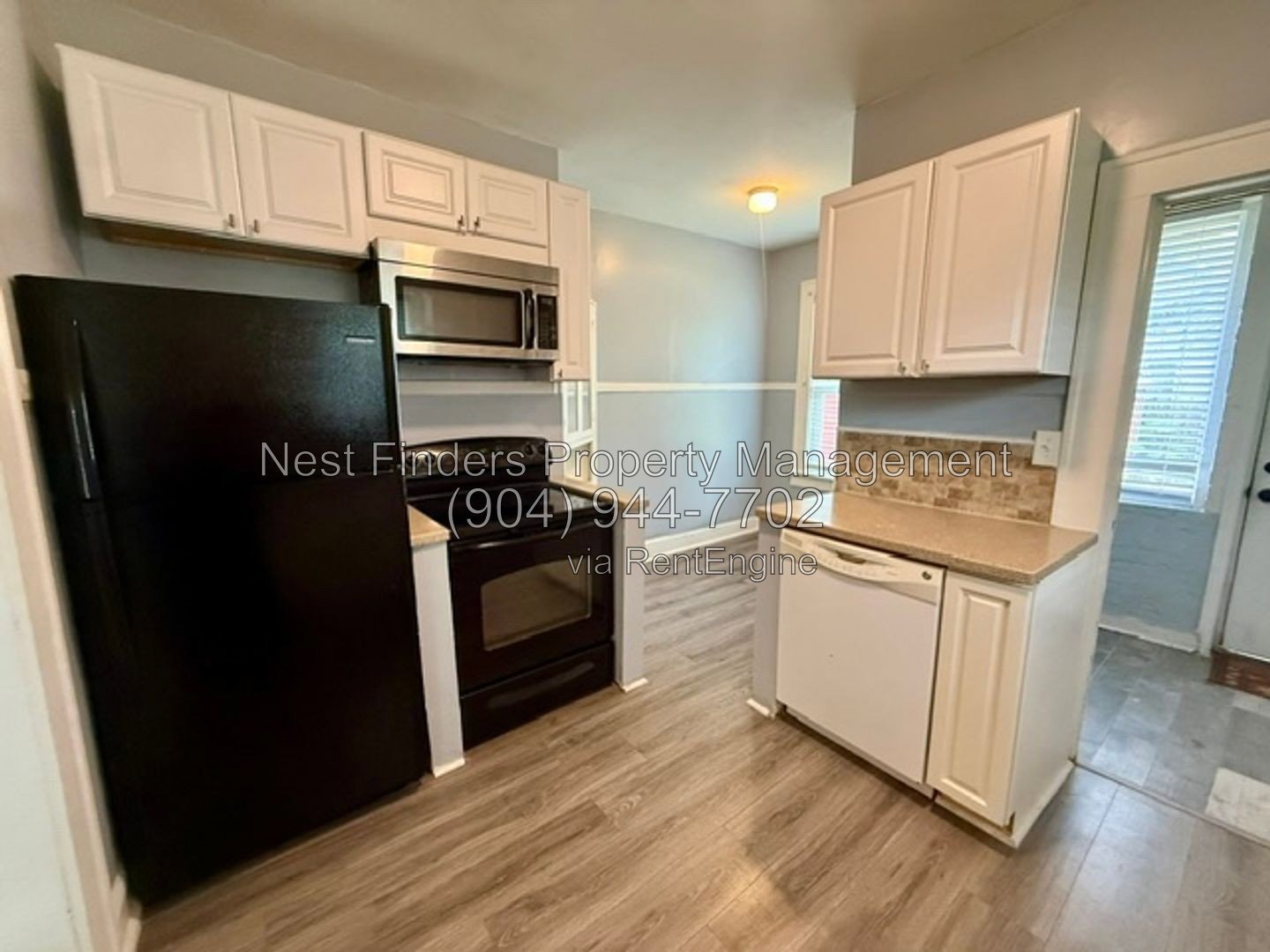Charming Riverside Home for Rent! property image