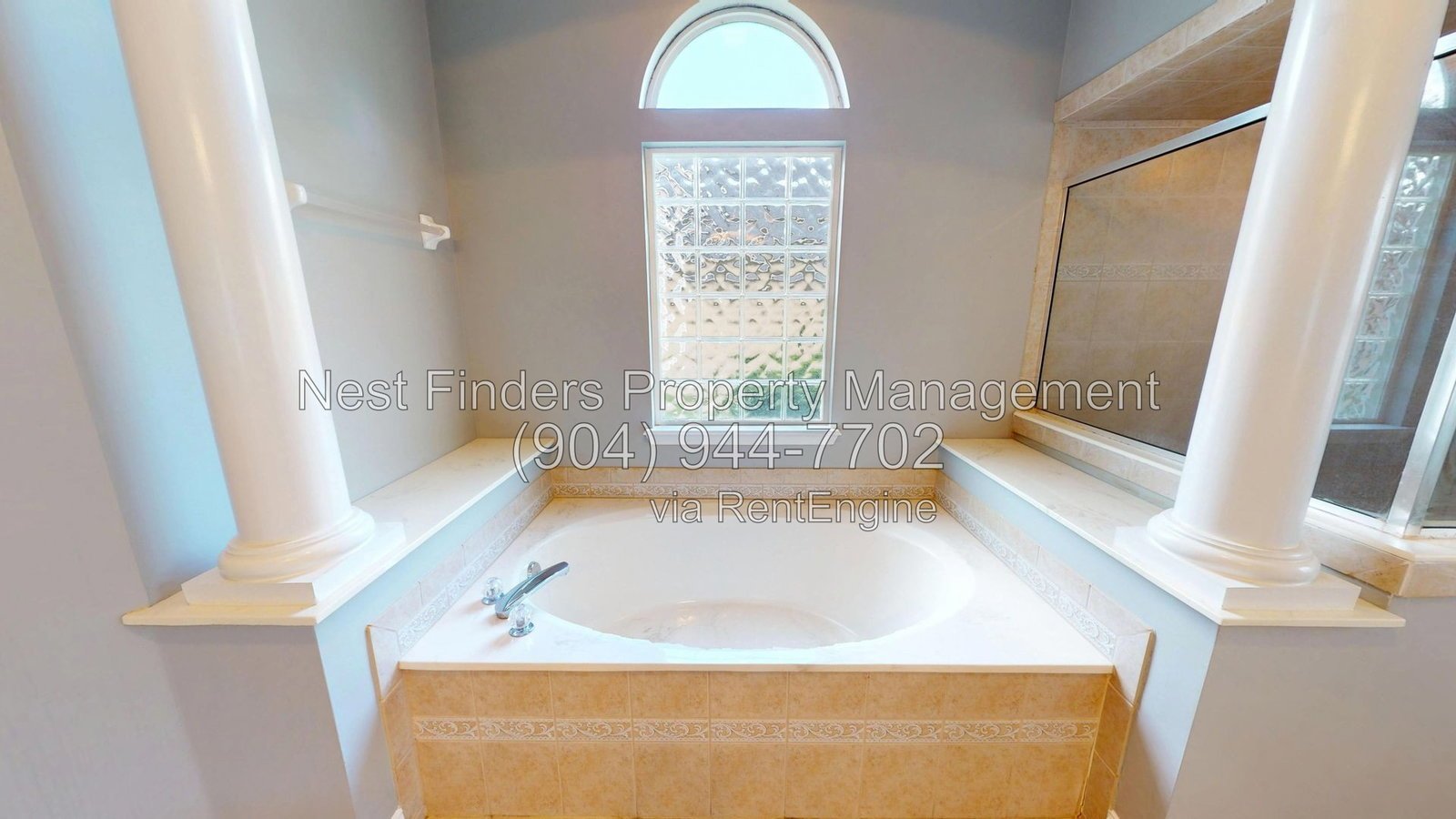 Beautiful 4-bedroom, 3-bathroom home  in the desirable South Hampton community property image