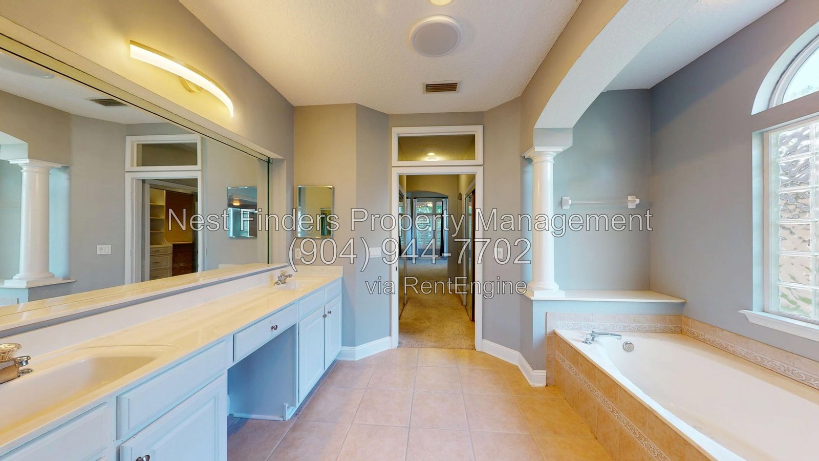 Beautiful 4-bedroom, 3-bathroom home  in the desirable South Hampton community property image