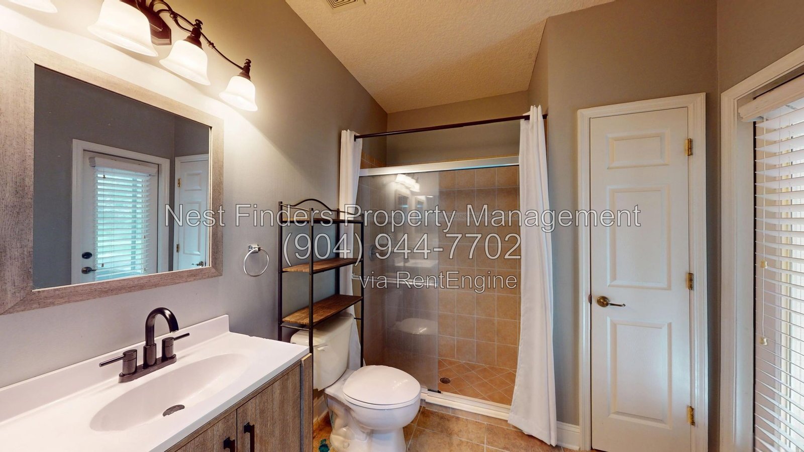 Beautiful 4-bedroom, 3-bathroom home  in the desirable South Hampton community property image