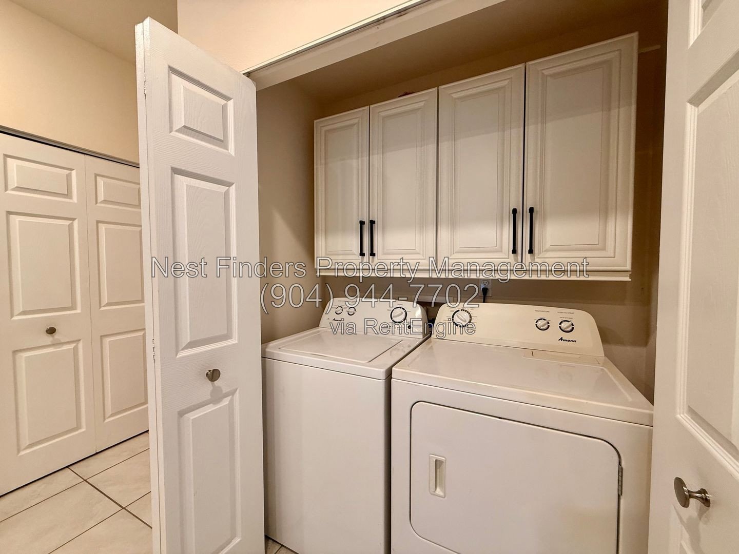 Welcome home to this beautifully maintained townhome in the desirable Capitol Park East community on Jacksonville's Northside. property image